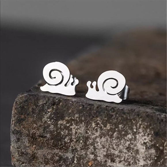 Jewelry - Stainless Steel Snails 🐌 Stud Earrings
